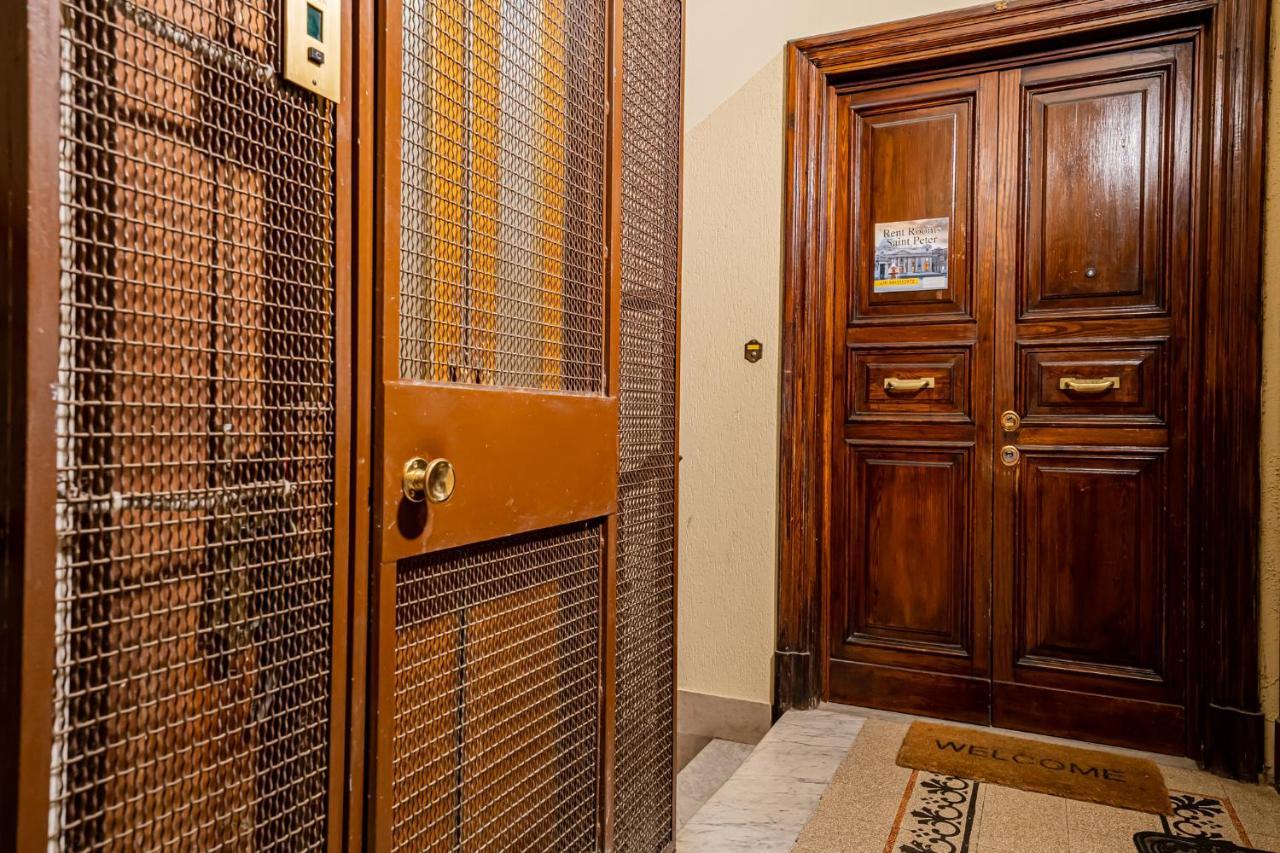 Rent Rooms Saint Peter Рим Экстерьер фото