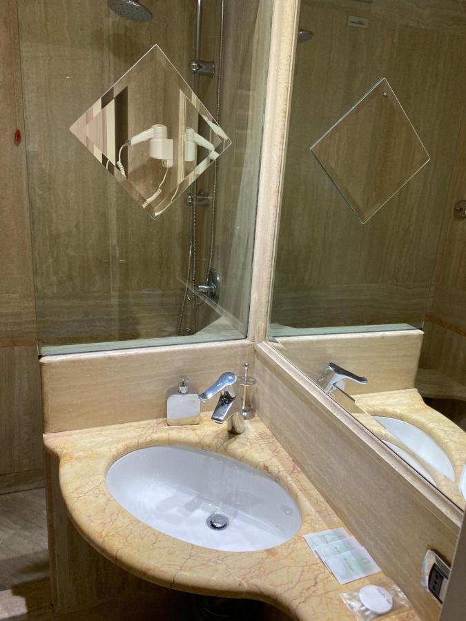Rent Rooms Saint Peter Рим Экстерьер фото