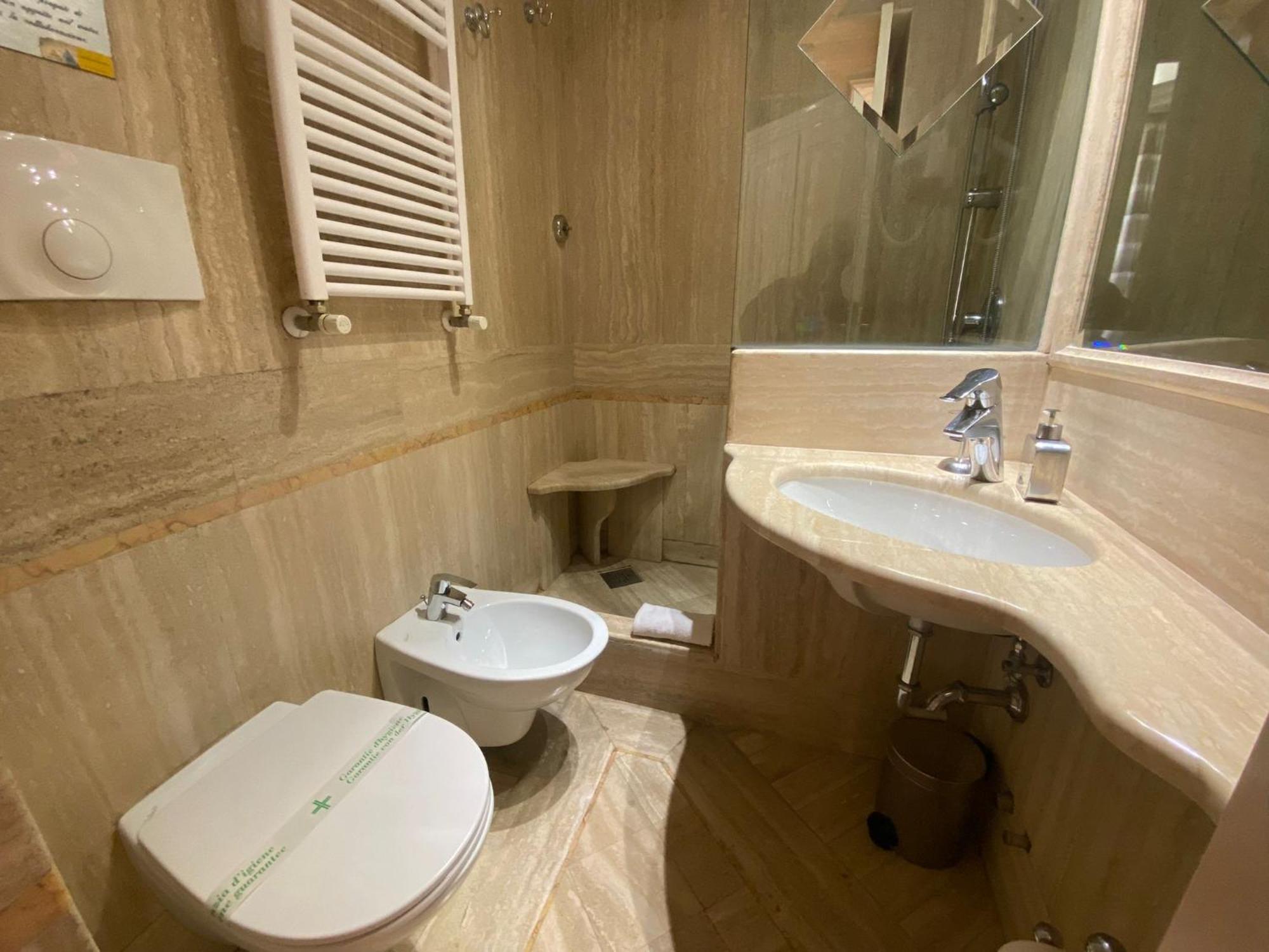 Rent Rooms Saint Peter Рим Экстерьер фото